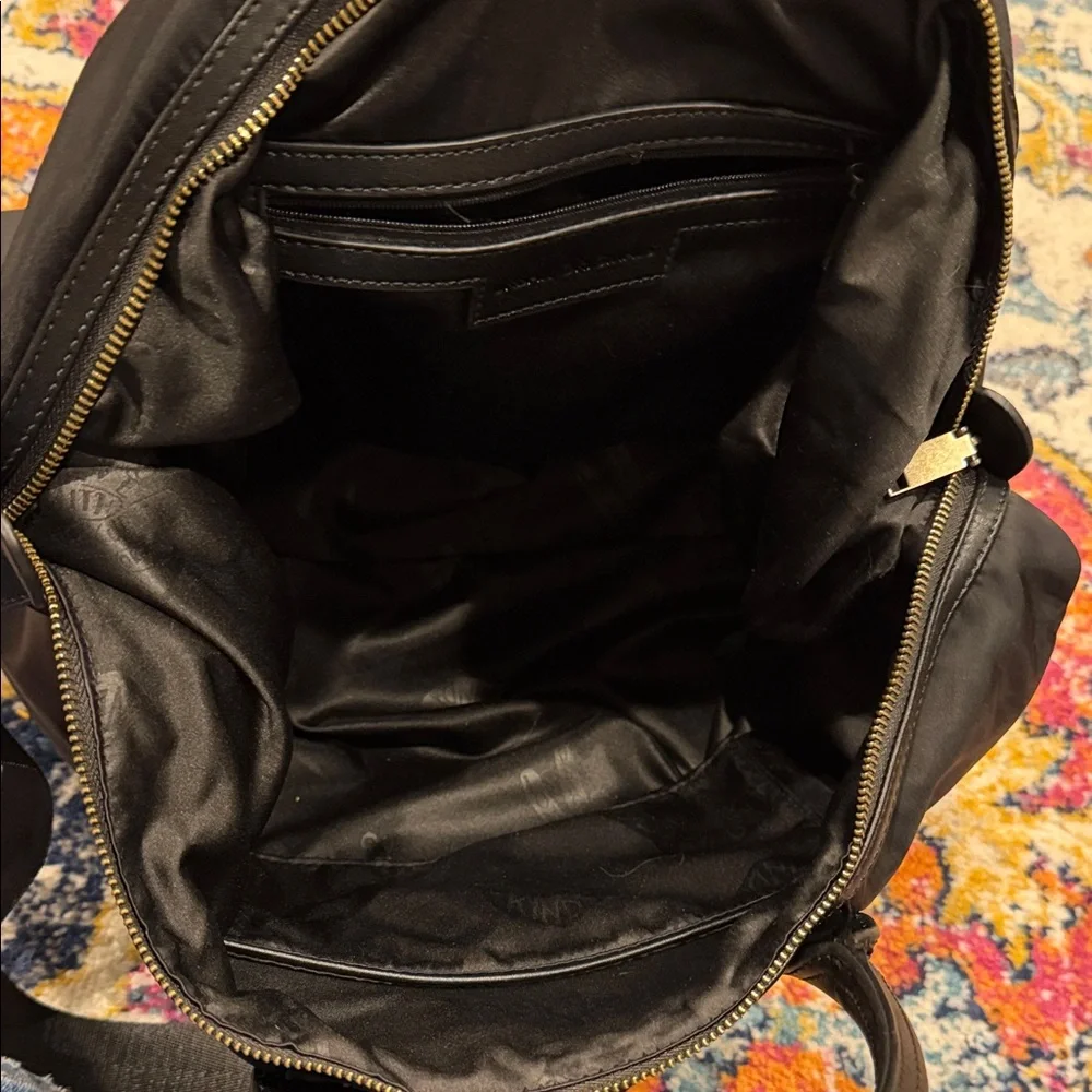 Urban Originals Black Vegan Leather and Nylon Travel Bags - Picture 4 of 14